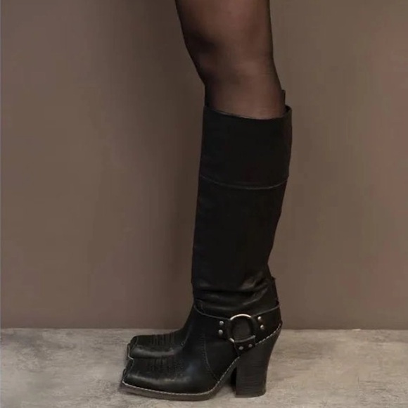 Dior Cowboy Harnesses Moto Leather Boots 
Galliano Y2K Block Heels 8.5 - Picture 1 of 16